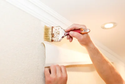 Pose de papier peint à Sulniac — revêtements muraux et toiles de verre